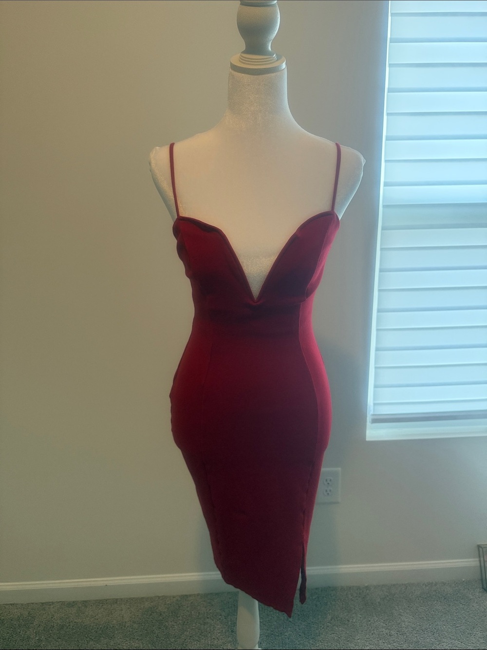 Charlotte Russe Wine Red Spaghetti-Strap Midi Dress